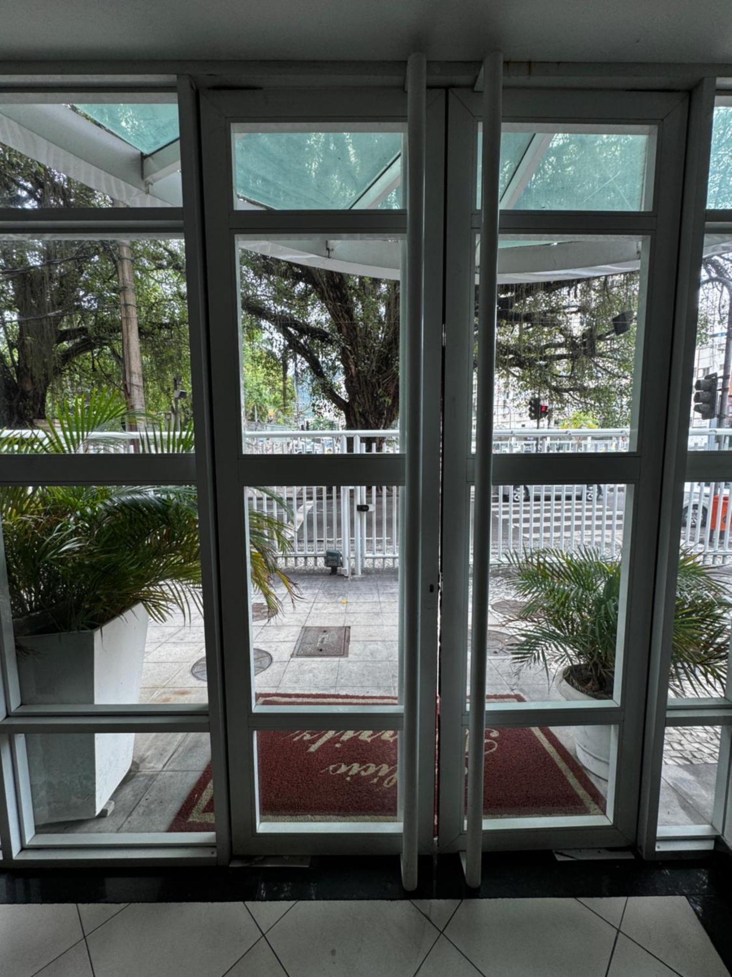 Apartamento Duplex Leblon Com Garagem Vista Cristo - 1 Rio de Janeiro